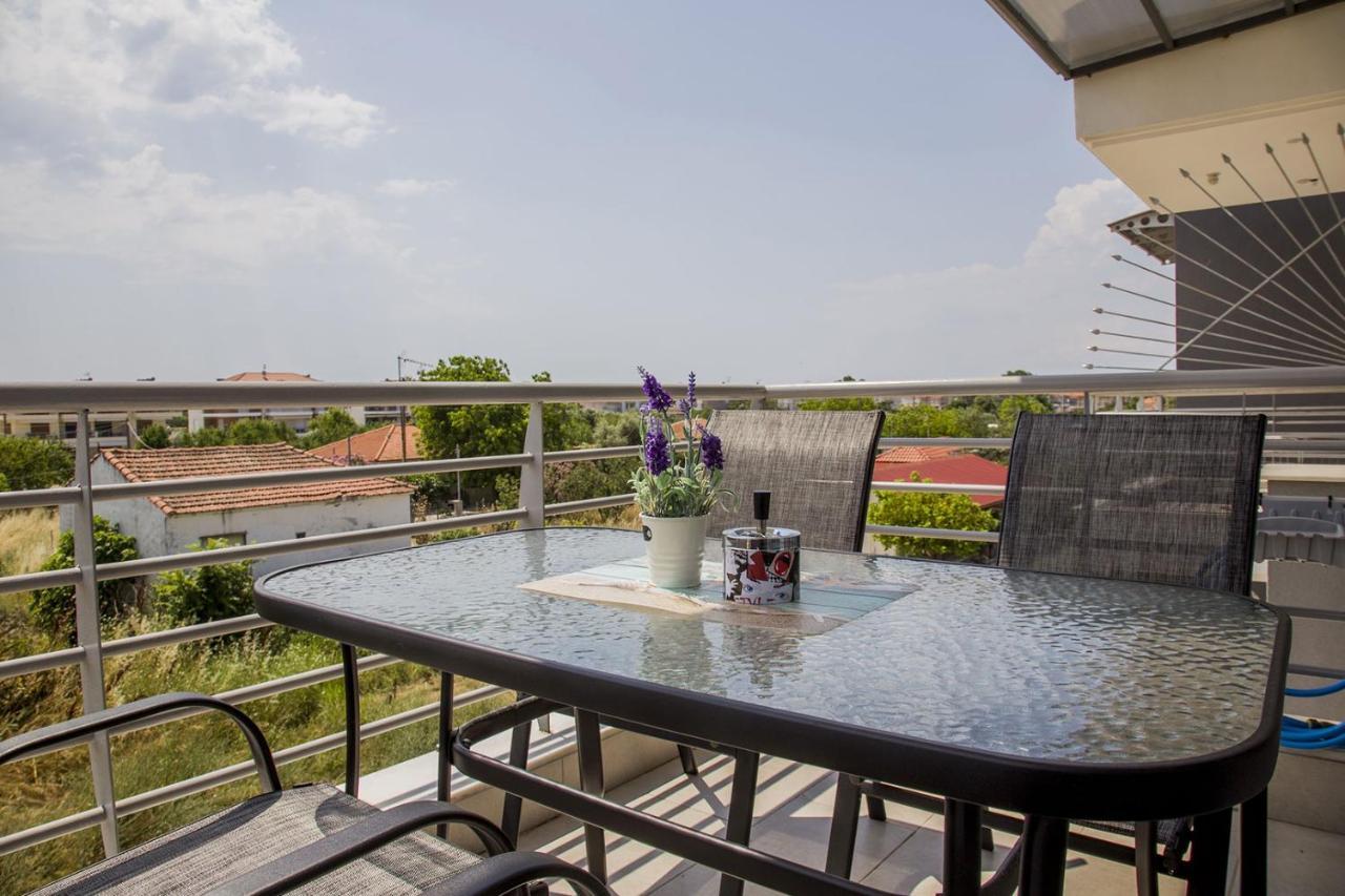Kasta Bnb Ofrínion Exteriér fotografie