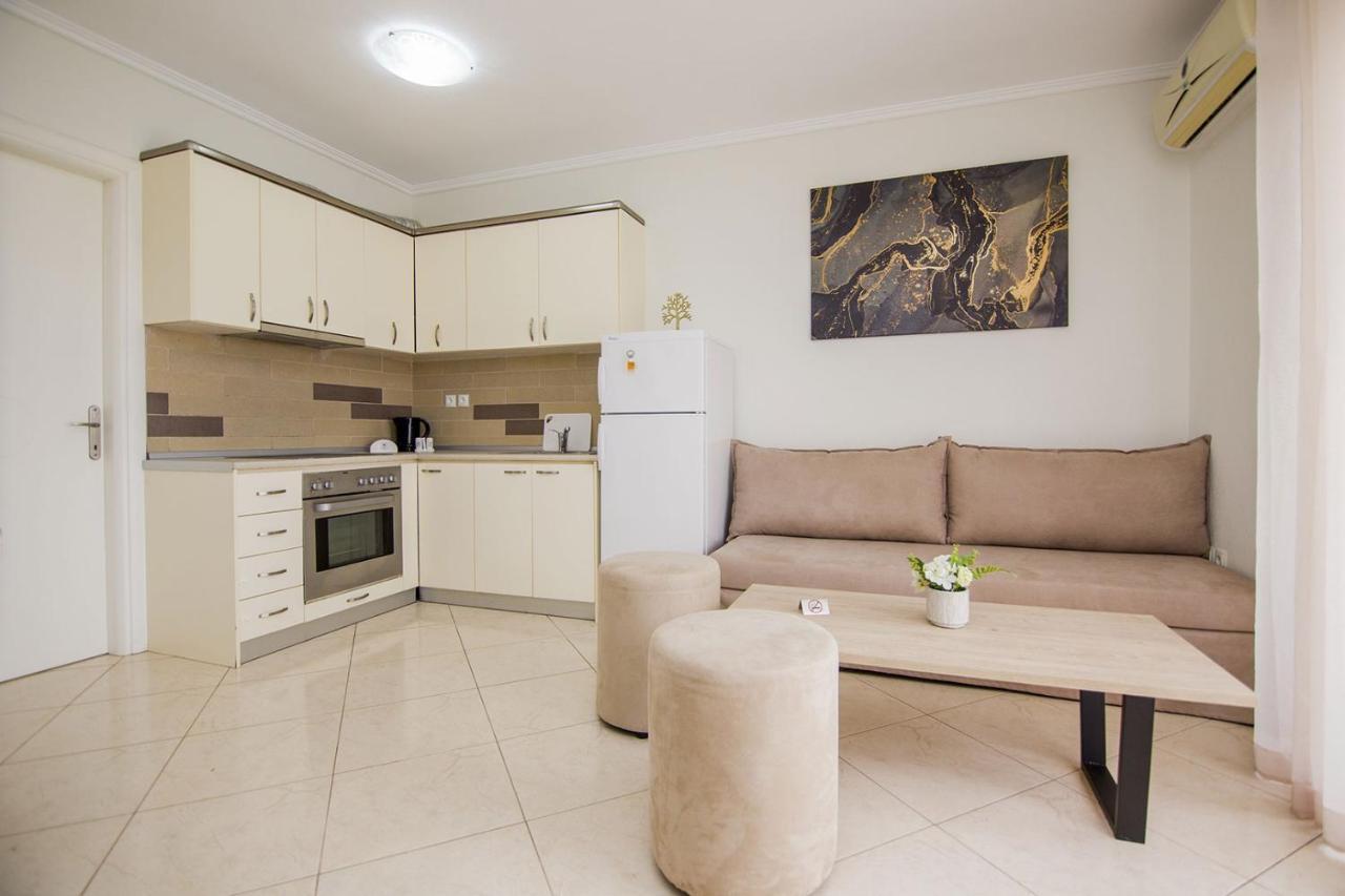 Kasta Bnb Ofrínion Exteriér fotografie
