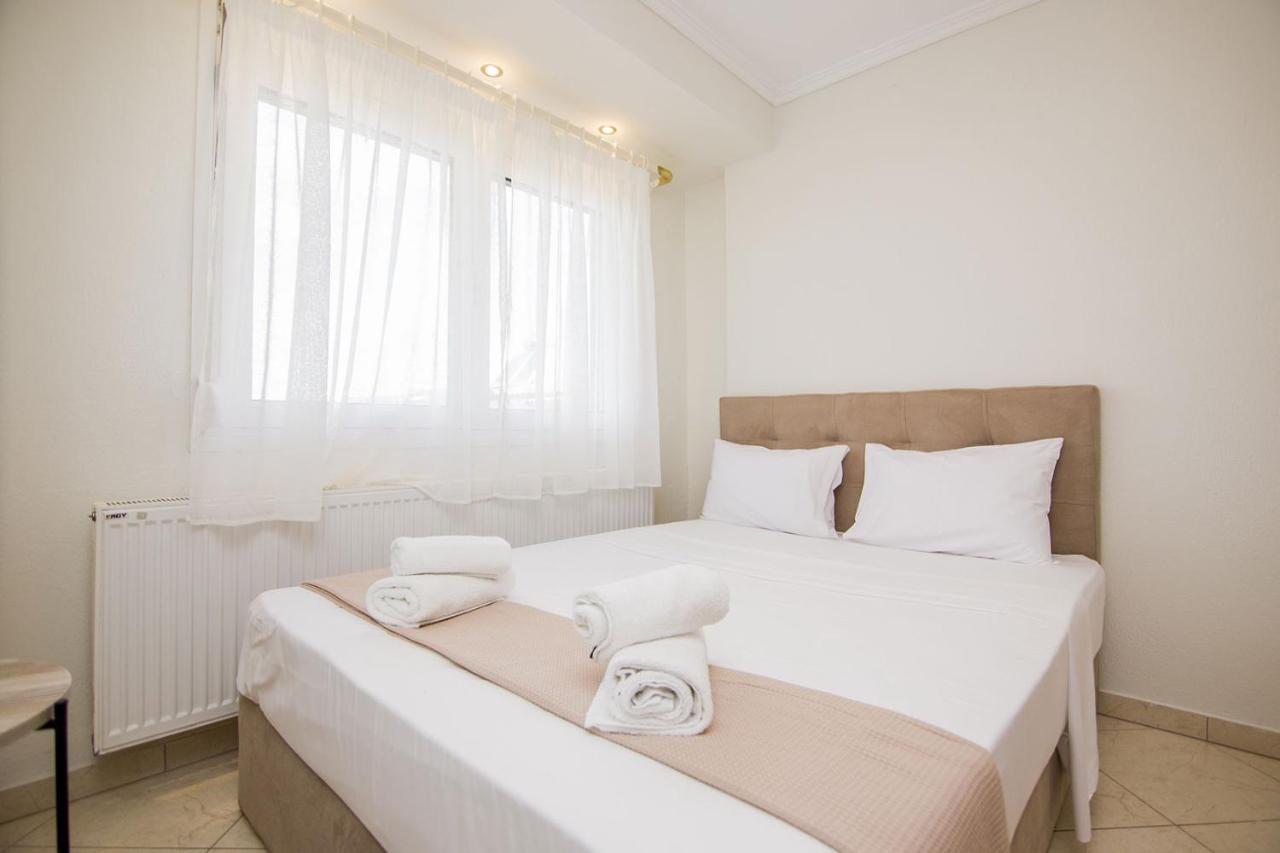 Kasta Bnb Ofrínion Exteriér fotografie