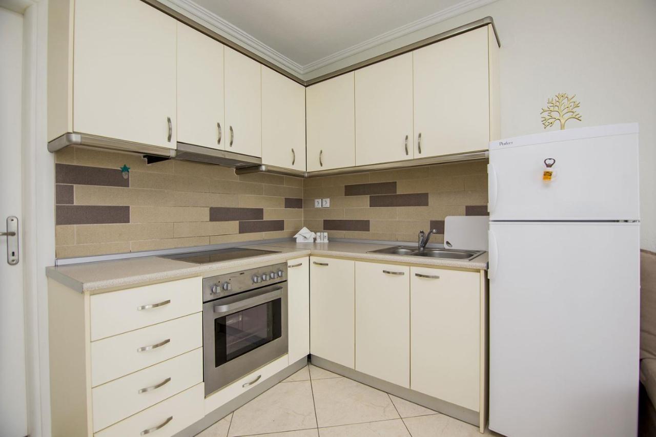Kasta Bnb Ofrínion Exteriér fotografie